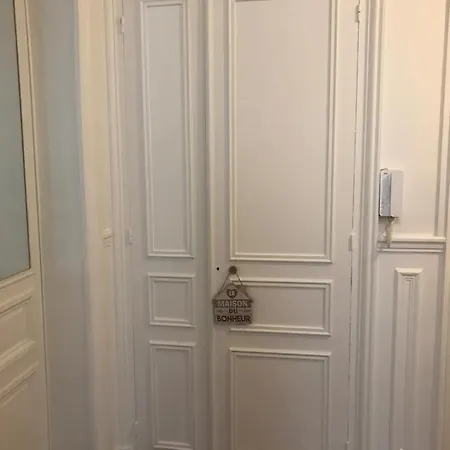 Apartment Vue Tour Eiffel 360 A Vos Pieds Paris
