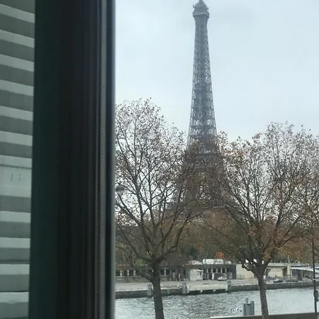 Vue Tour Eiffel 360 A Vos Pieds Apartment *