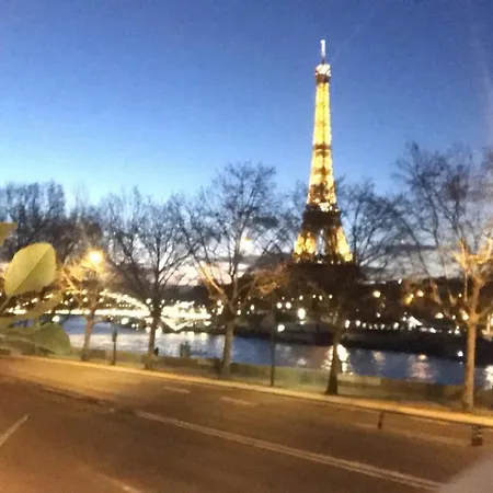 Vue Tour Eiffel 360 A Vos Pieds Apartment *